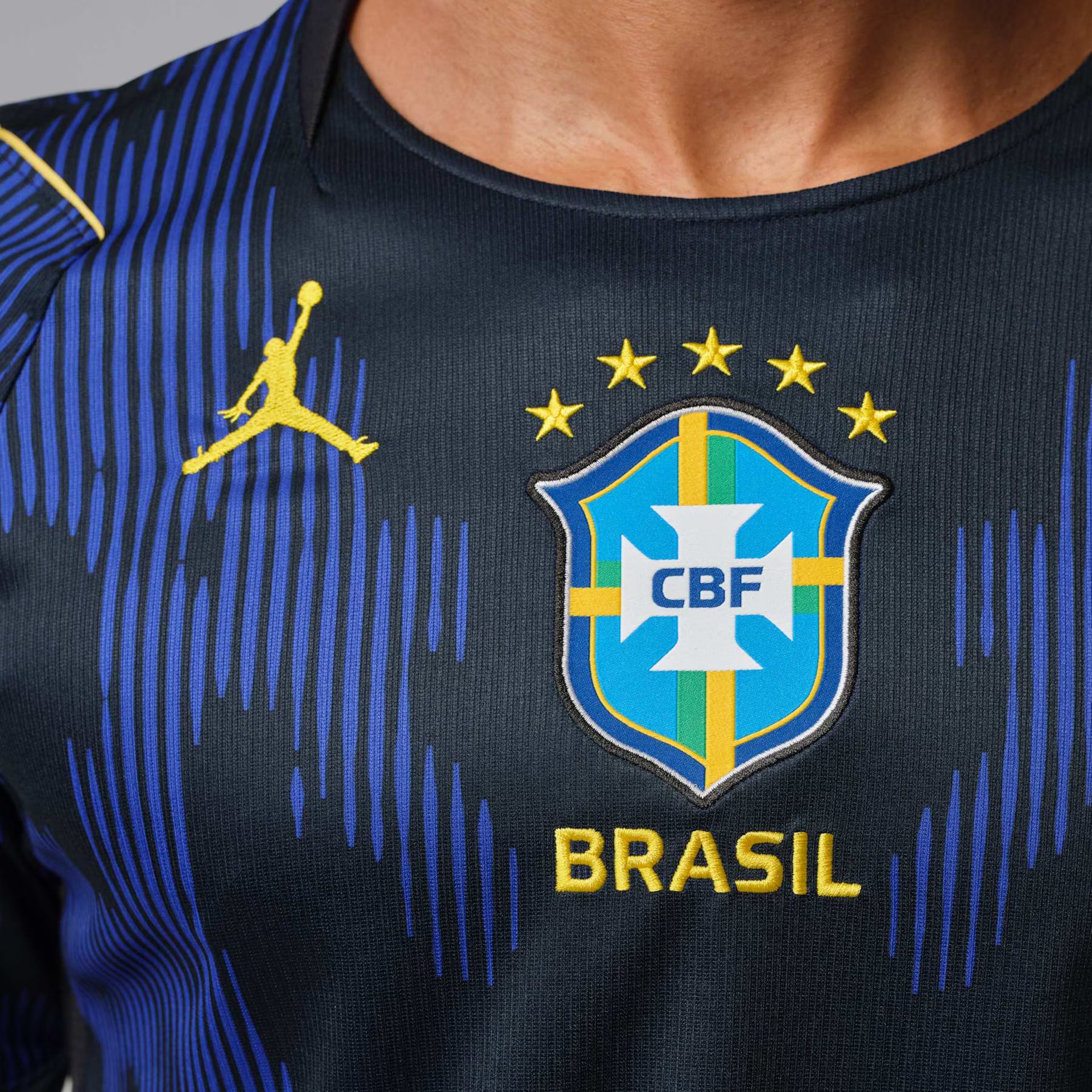 Camisa Brasil Jordan II 2026/27 Torcedor Pro