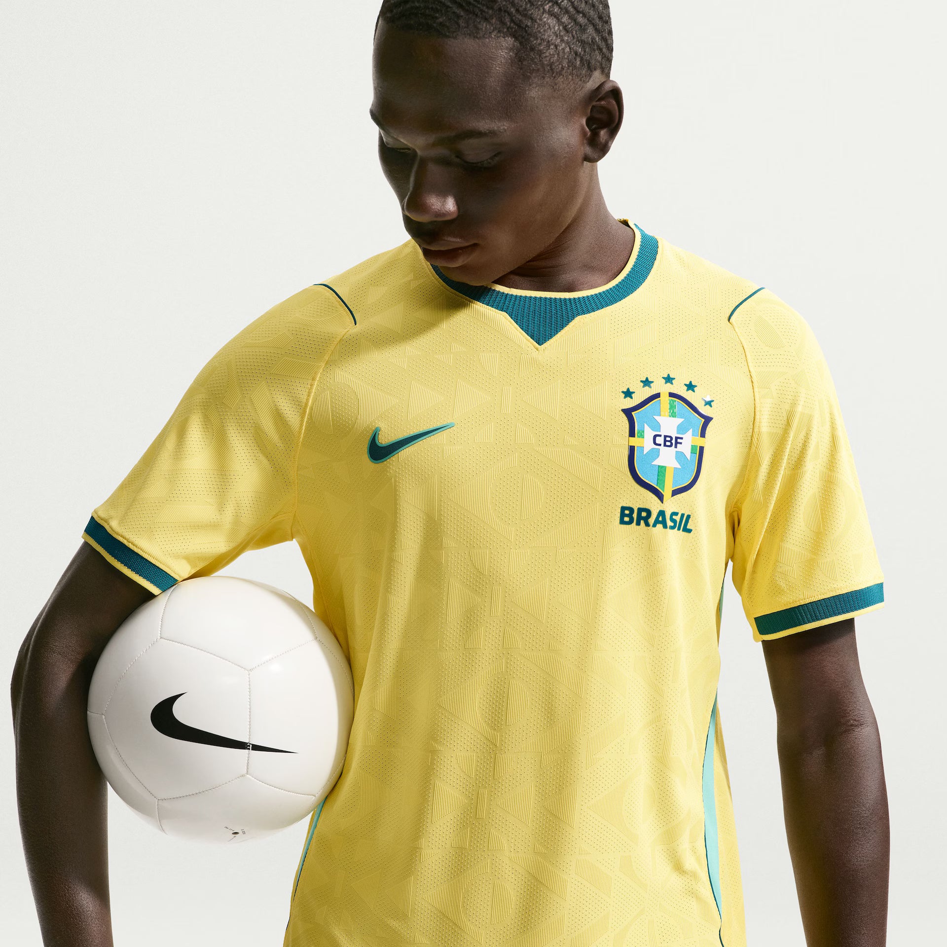 Camisa Brasil I 2026/27 Jogador